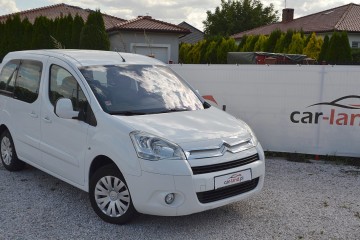 1.6 120 KM *Cliamtronic *Czujniki *Podgrzewane fotele